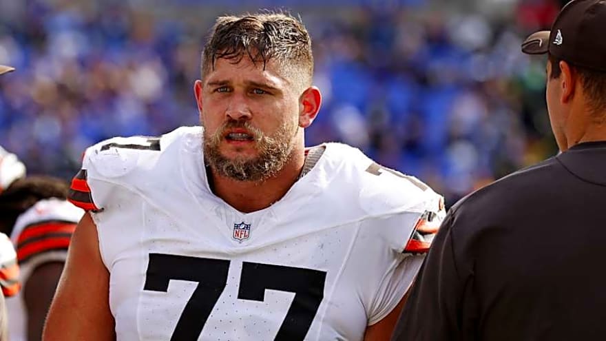 Browns sign another offensive lineman, place veteran guard Wyatt Teller on IR