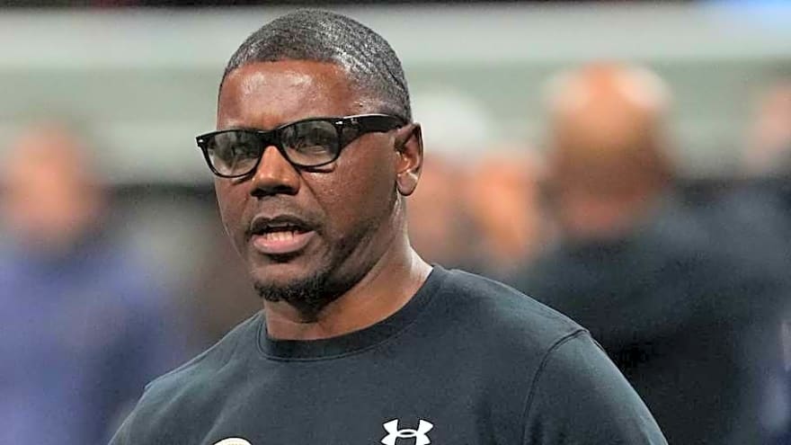 2 Reasons McCullough Isn’t a Lock as Chiefs RB Coach