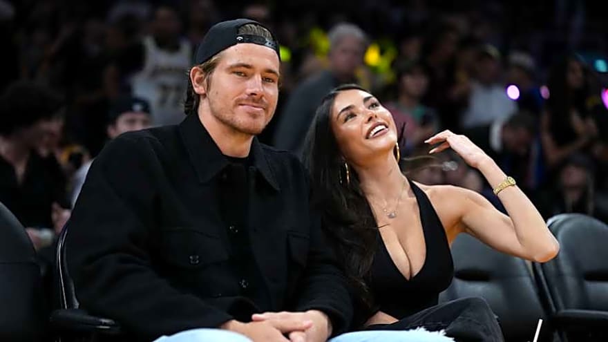 NFL fans have fun with Justin Herbert, Madison Beer&#39;s latest viral outing