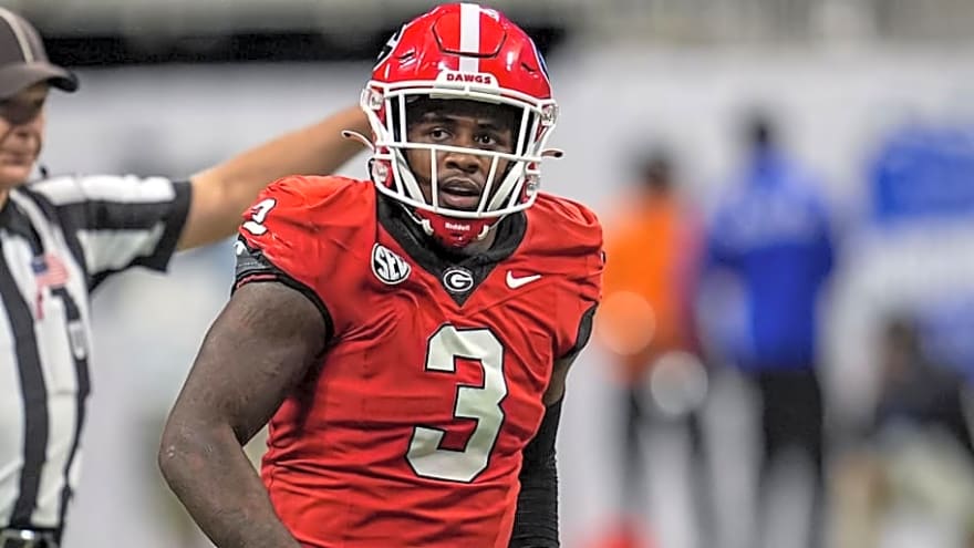 Dallas Cowboys add 2 elite defenders in latest 3-round 2026 NFL mock draft