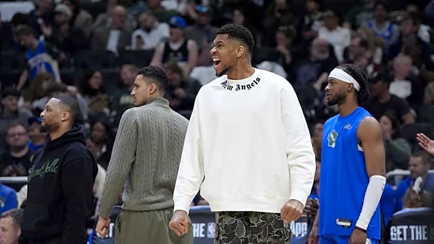 Bucks&#39; Giannis Antetokounmpo is &#39;Hands Down&#39; World&#39;s Best Player, Says Teammate