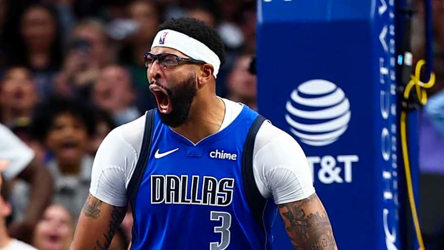 Mavericks expected to &#39;explore&#39; trade market for star Anthony Davis