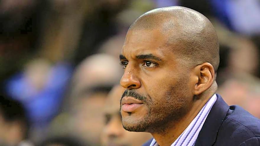 Timberwolves assistant coach will reportedly join Spurs staff