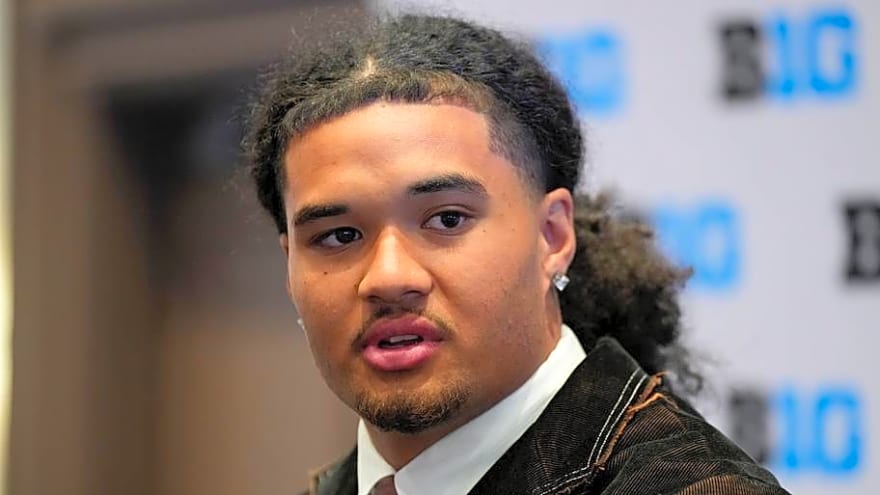Oregon EDGE Matayo Uiagalelei Gets Candid on Dante Moore's Big Change
