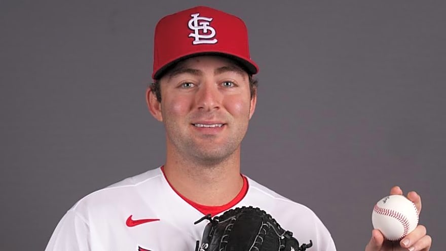 Cardinals Shake Up Bullpen, DFA 27-Year-Old Pitcher