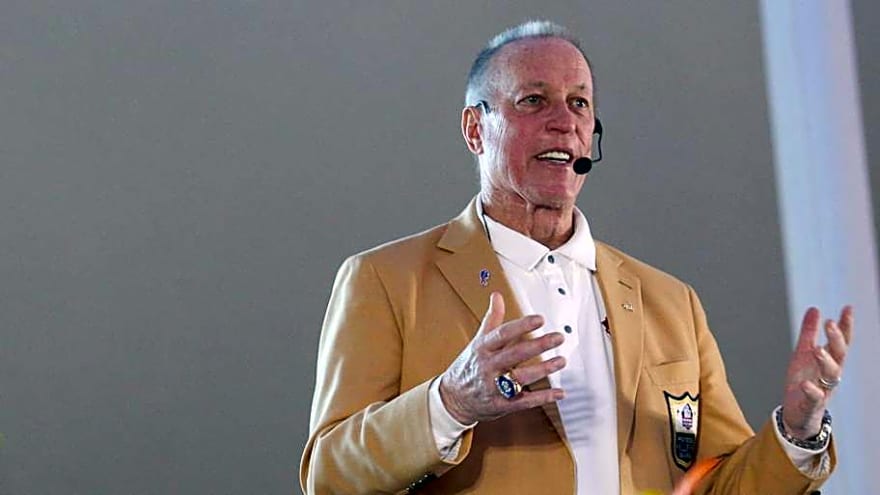 Bills&#39; Hall of Fame QB Jim Kelly opens up on family&#39;s &#39;darkest days&#39;