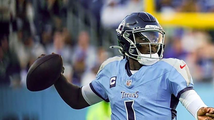 Titans HC Loves Cam Ward&#39;s Progress After Seahawks Game