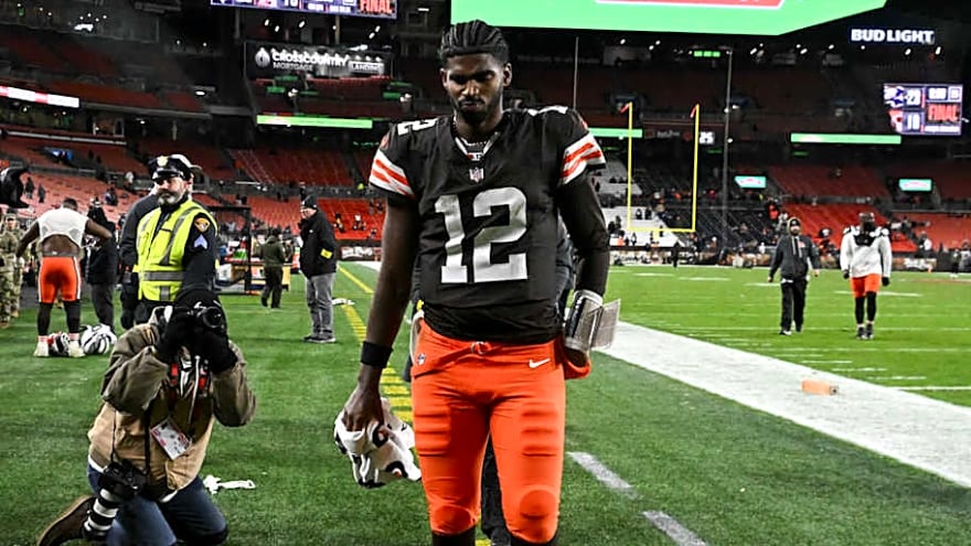 Chargers&#39; Justin Herbert makes Shedeur Sanders&#39; rough Browns debut look worse