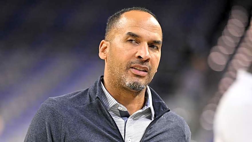 Mavericks Owner's Hilarious Reaction to Fan Thanking Him For Firing Nico Harrison