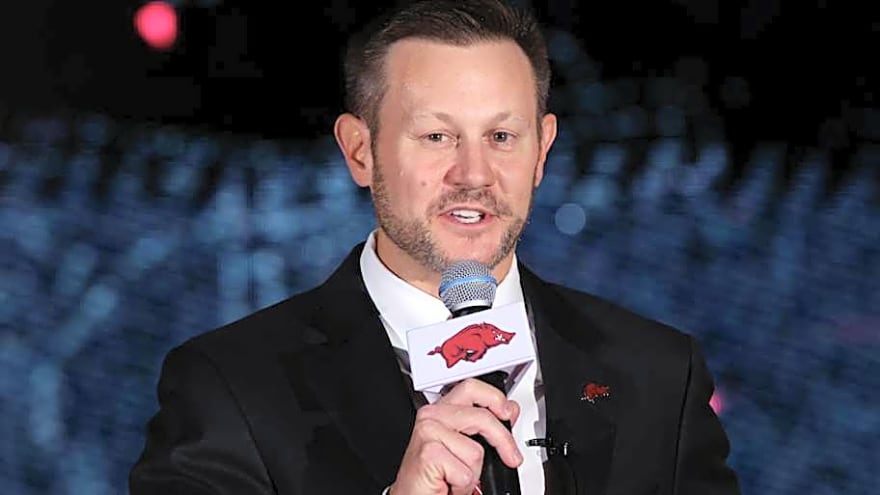 SEC's biggest winners of transfer portal includes Arkansas