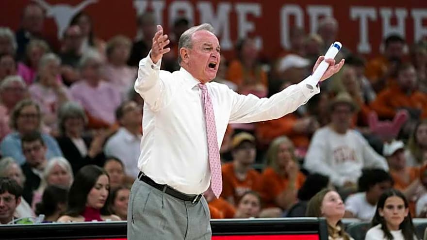 Texas Longhorns Blown Out by Vanderbilt on the Road