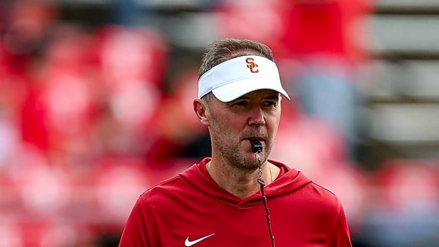 Five Games That Could Shift USC's AP Top 25 Poll Ranking During Bye Week