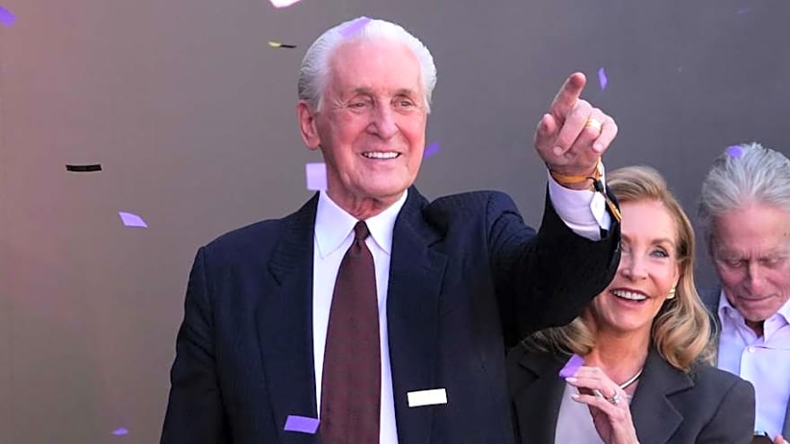 Pat Riley wistful about LeBron, Heat days as Lakers honor him