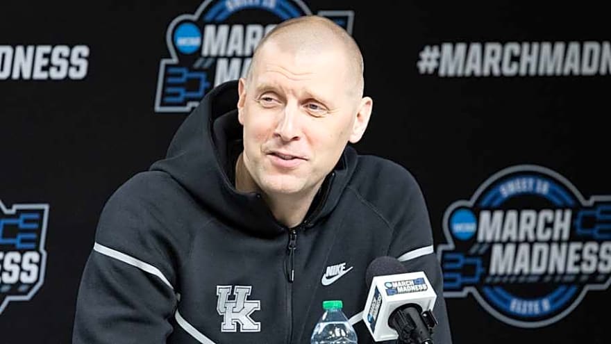 One of Dick Vitale&#39;s top college basketball storylines involves the Kentucky Wildcats