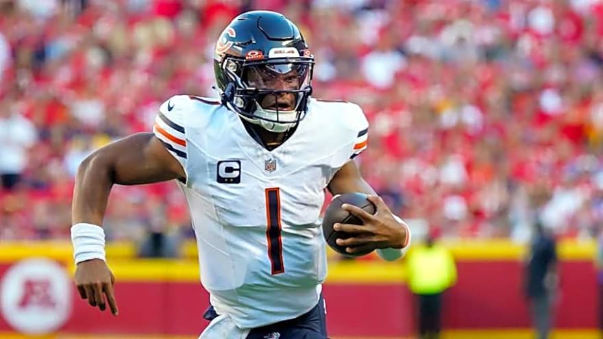 Grading Chiefs on Justin Fields Acquisition