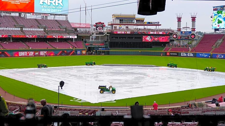 Pirates vs. Reds Game Enters Rain Delay