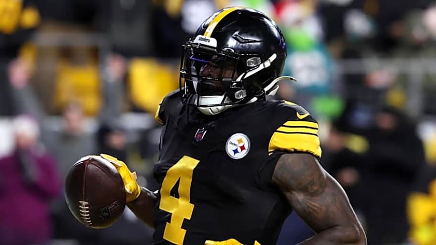 Lions Fan Files $100 Million Lawsuit Against DK Metcalf, Steelers