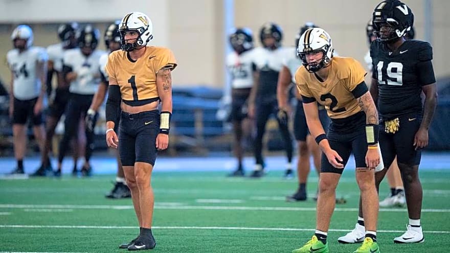With Blaze Berlowitz, Vanderbilt Football is Choosing What's Known. Yet, It Still Has a Quarterback Battle