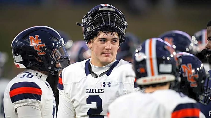 Vanderbilt Football Notebook: Tim Beck on Jared Curtis, Offensive Adjustments With New Faces, Michael Smith Injury