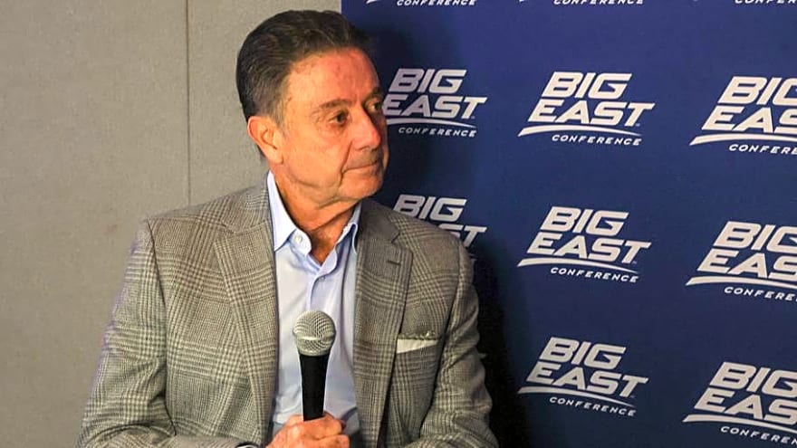 Rick Pitino Fares Well in College Basketball Coaches Ranking