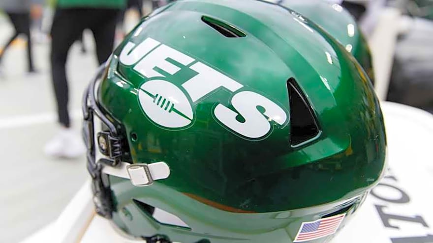 Jets Release Rookie LB Before Ravens Game