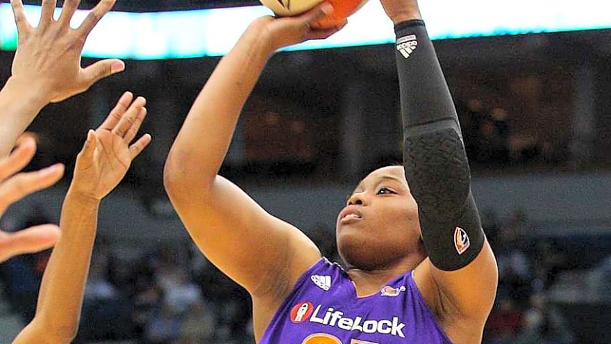 Alexis Gray-Lawson Comes To Play For Phoenix