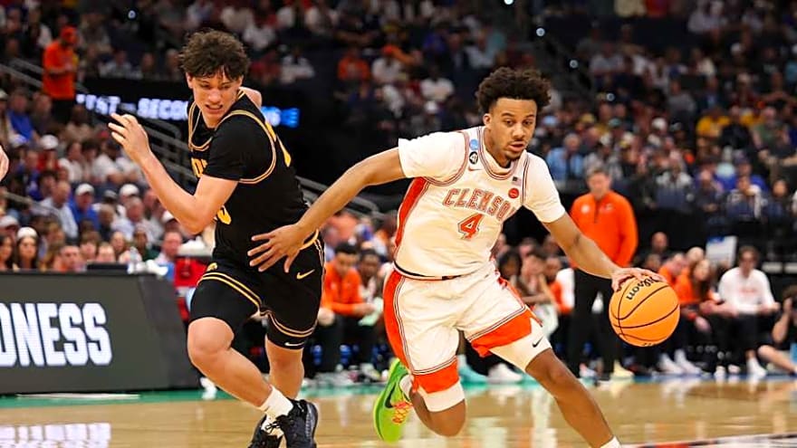 Clemson Basketball Guard Butta Johnson Enters Transfer Portal