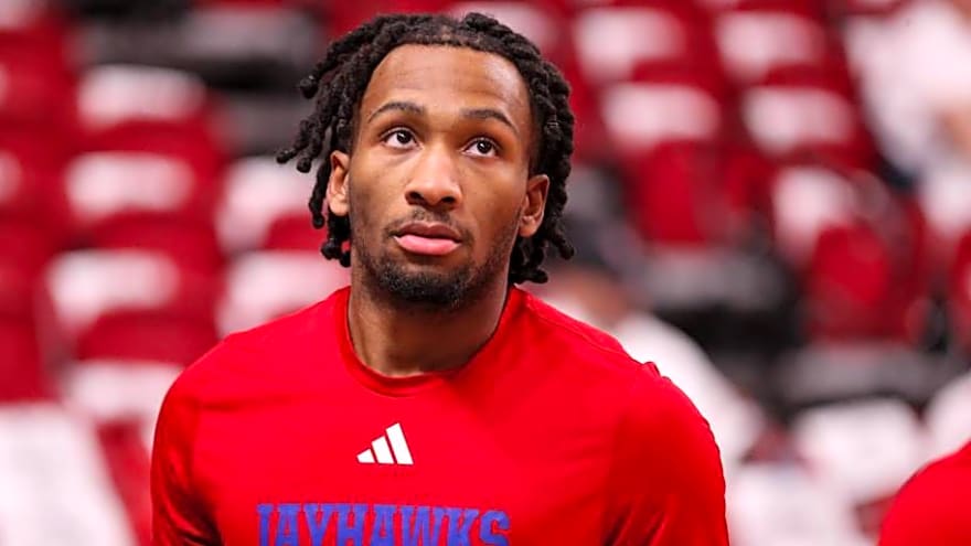 Darryn Peterson Saga Could Affect Kansas’ Chances at Landing Top Prospect