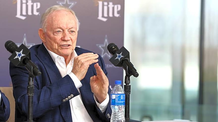 Jerry Jones Confirms Cowboys Trade Talks, Would 'Give Up Future' For Right Player