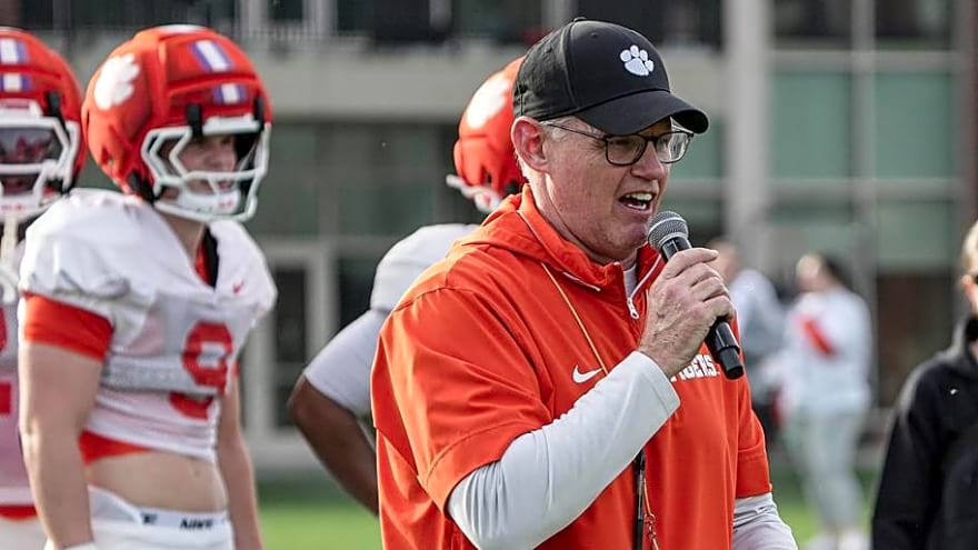 Four-Star Clemson Target Pushes Commitment Date Back; New Date TBD