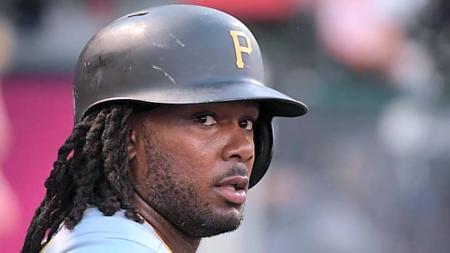 Final Josh Bell Trade Piece Departs Pirates
