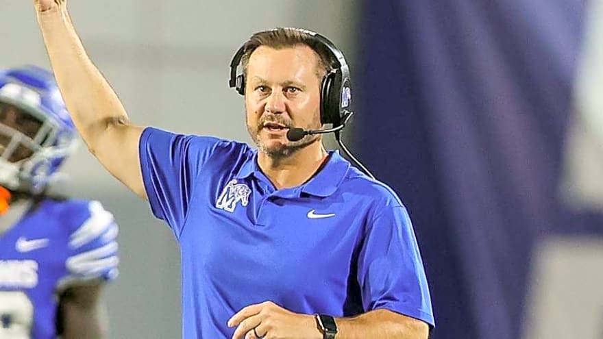 Silverfield lays out tough plan as he starts Razorbacks rebuilding push