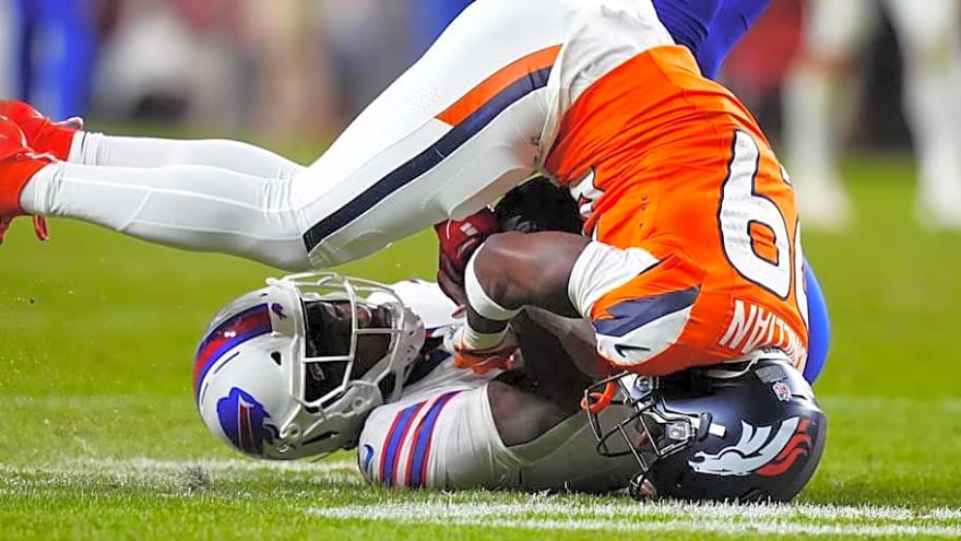 Bills' Jim Leonhard Has Strong Opinion on Game-Changing INT in Buffalo's Playoff Loss