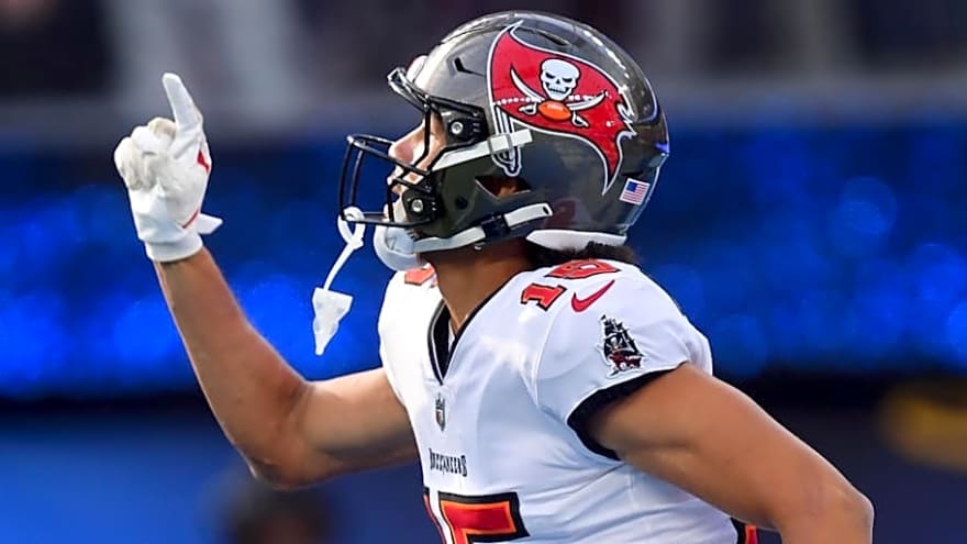 Bucs' Jalen McMillan details 'dark' time from neck injury