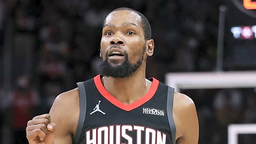 Kevin Durant Takes to Social Media Following Rockets' Blowout Win