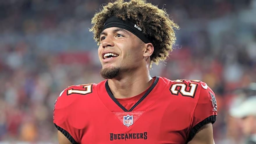 The Best Late-Round Steals in Bucs History