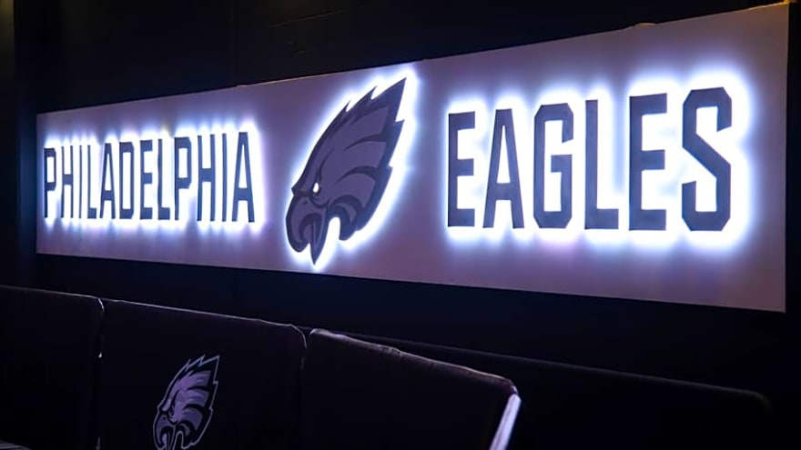 Eagles Trending Toward Split With 26-Year-Old Corner