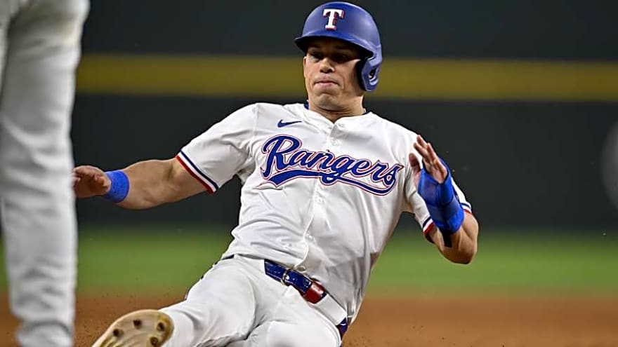 Three Takeaways from Rangers’ Spring Training Victory Over Cubs
