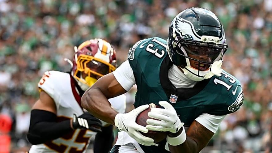 7 Studs, 2 Duds From First Half of Eagles Week 1 Showdown With Commanders
