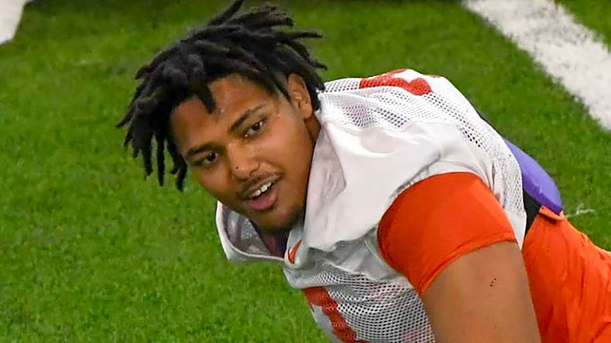 Clemson EDGE T.J. Parker's Fit in Buffalo Bills' Scheme Requires Key Adjustment