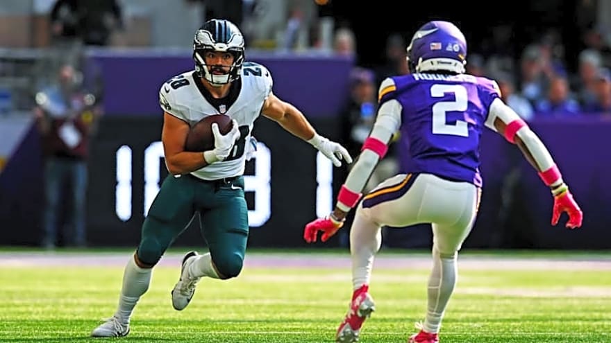 Vikings snap count analysis and notable PFF grades from loss to Eagles
