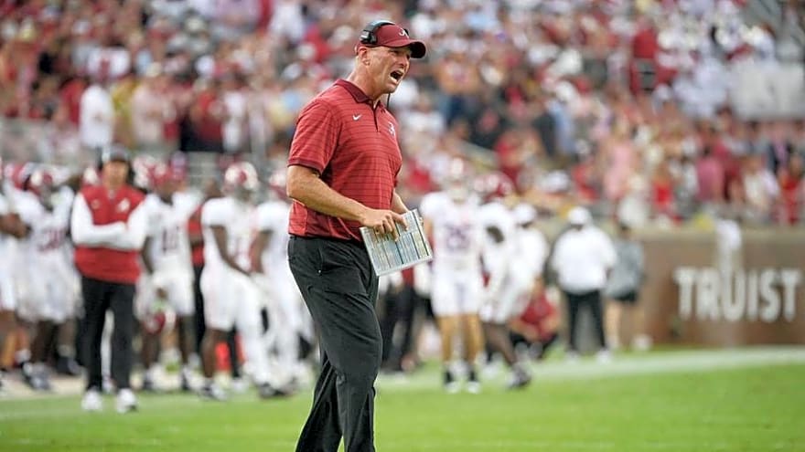 How Often Has Alabama Lost Consecutive Games to the Same Non-SEC Team? Just a Minute