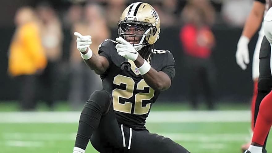 What New Adam Schefter Trade Rumor Says About Broncos&#39; WR Plans