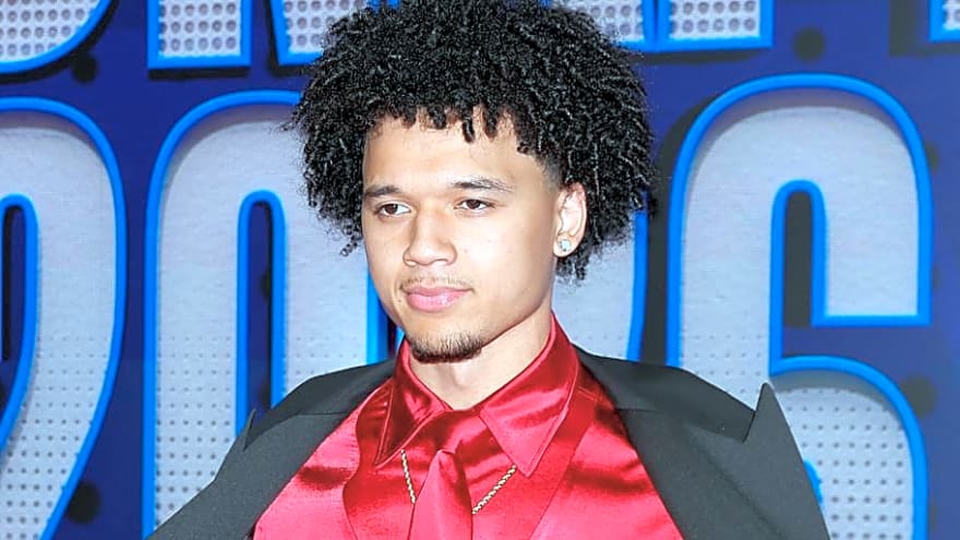Rookie Brayden Burries is Proving his False Ceiling at Summer League