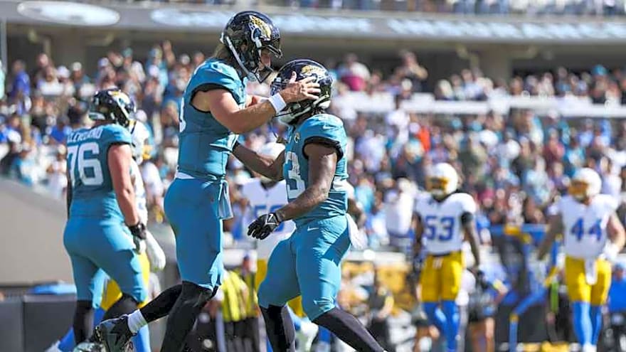 3 Encouraging Fantasy Takeaways from Jaguars Dominant Win Over Chargers