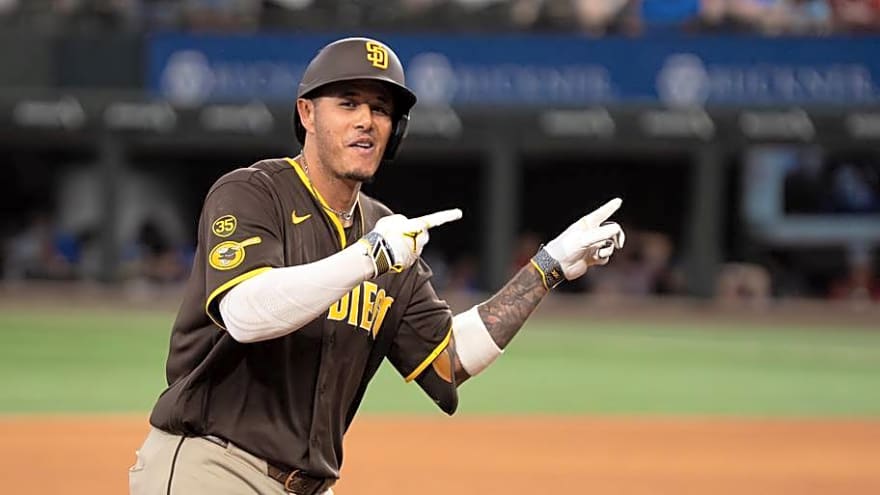 Padres Manager Had Simple Message to Manny Machado to Fix Confidence