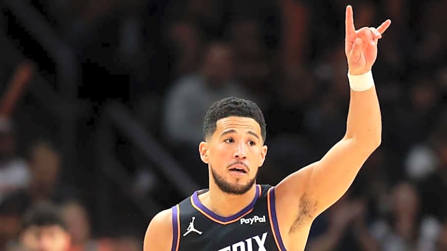 Devin Booker Suffers Injury Scare in Suns vs Heat Matchup
