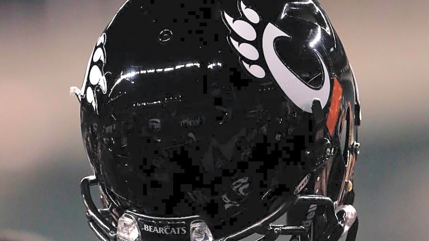 Cincinnati's Lone Wide Receiver in 2027 Class Decommits