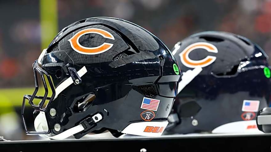 Latest 2026 NFL Mock Draft Connects Bears to a Fix at One of Their Thinnest Positions