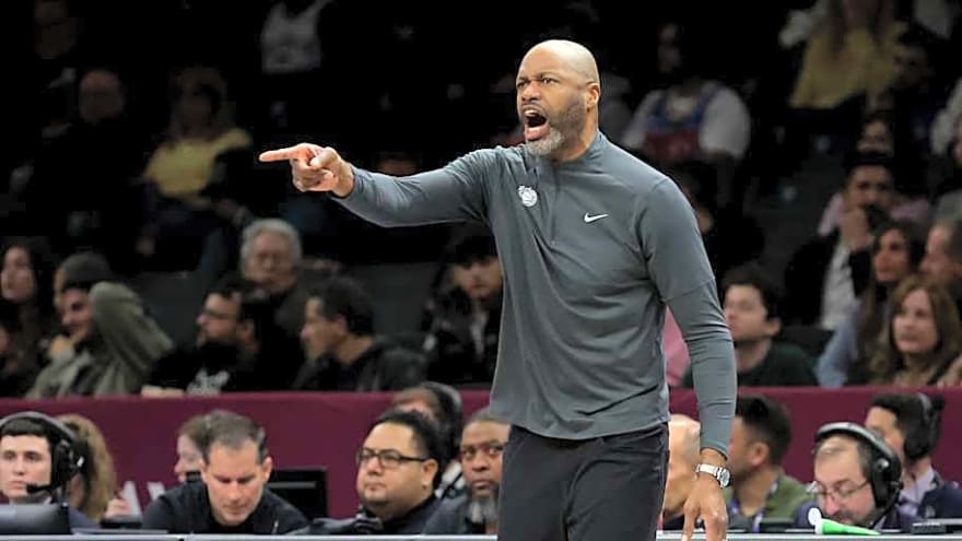 Mosley wants consistency from the Magic and the refs